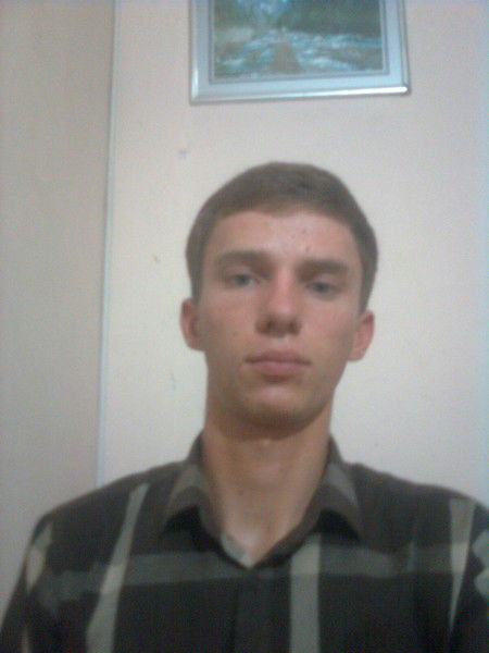 Михаил Арипов