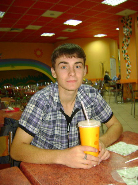 Толян Брехунов