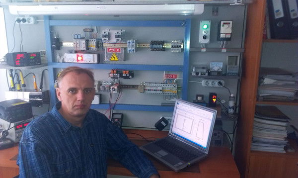 Александр Семёнов