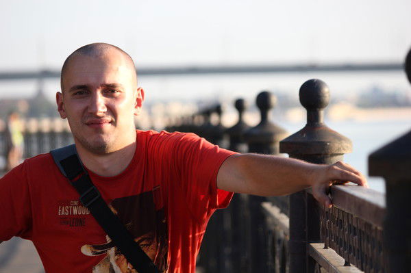 Андрей Глазков