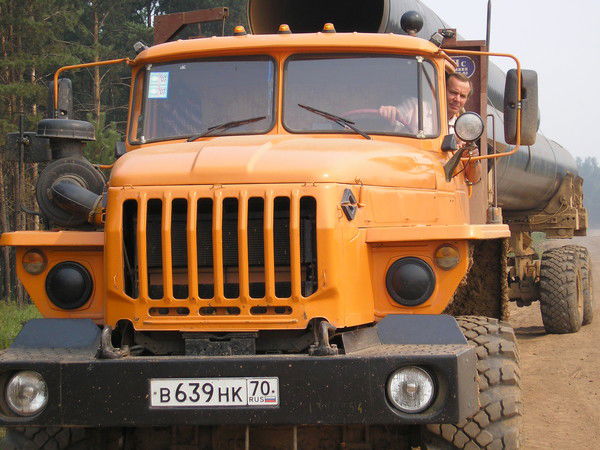 Юрий Жирнов