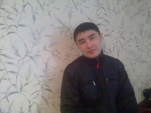 Алмас Токтарбаев