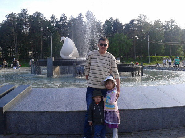 Александр Валиев