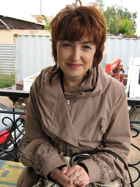 Елена Елена