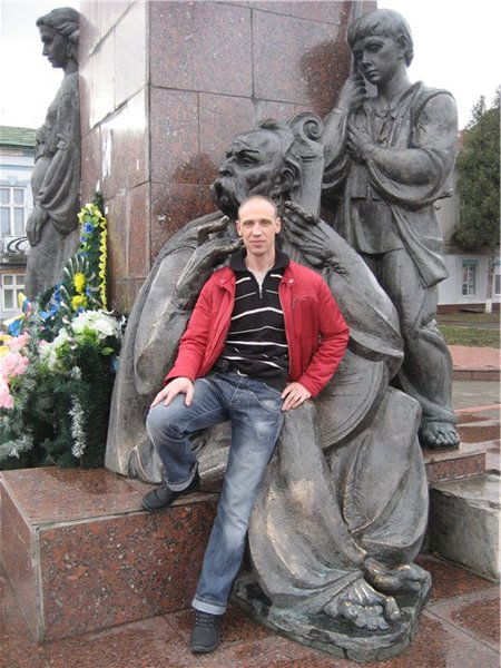 Роман Юрченко