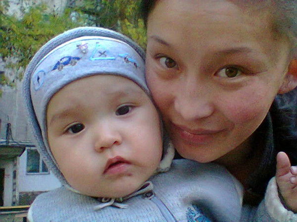 Аяулым Қайырбекова