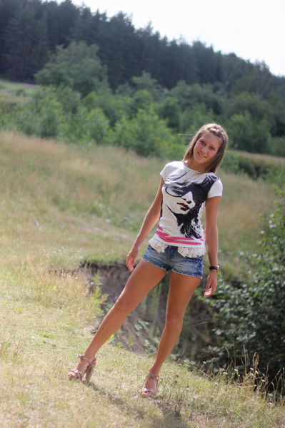 Александра Сафарова