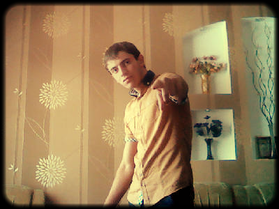 ...искандер Зия...