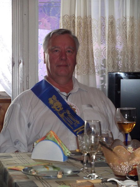 Владимир Степанов