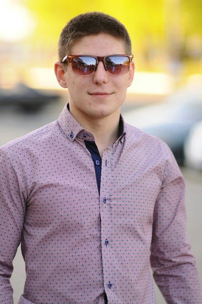 Денис Шкудун