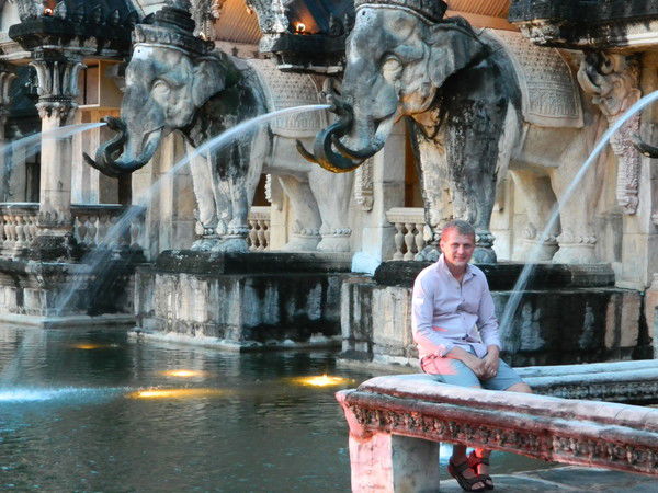 Игорь Жариков