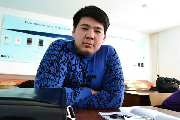 Шалкар Болатбек