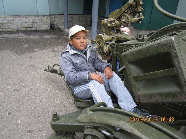 Альтаир Бостанов