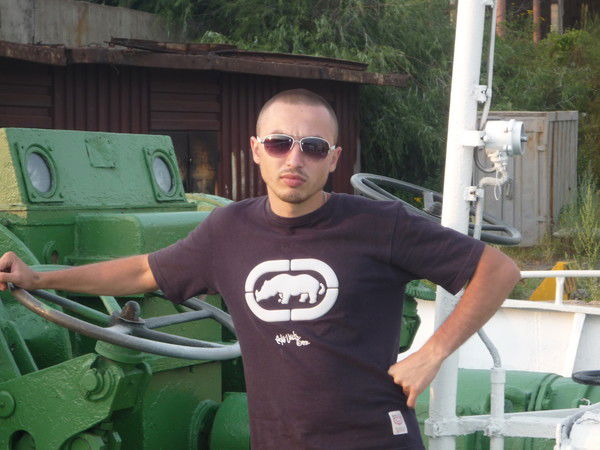 Артём Колесов