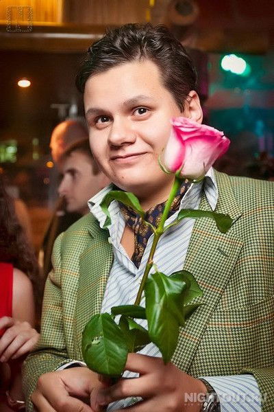 Альберт Лазо