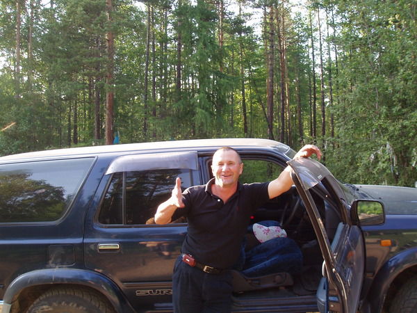 Максим Суетин