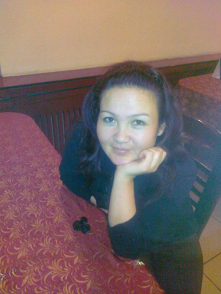 Айнаш Есемуратова