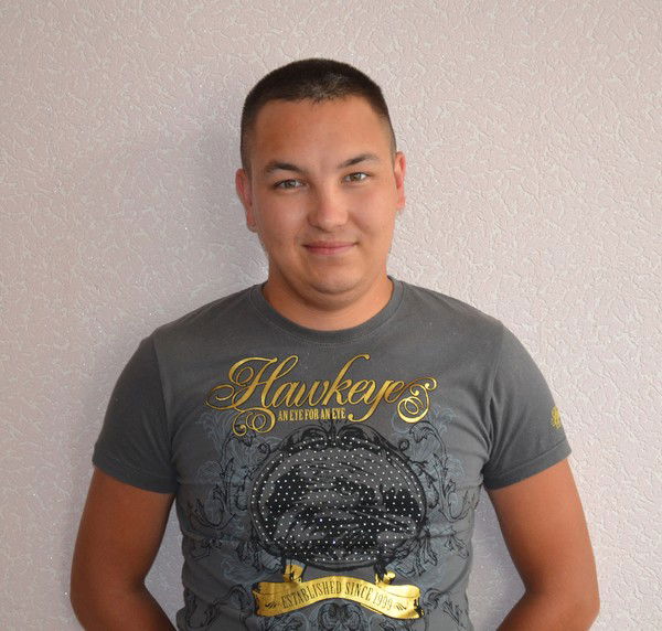 Руслан Александров