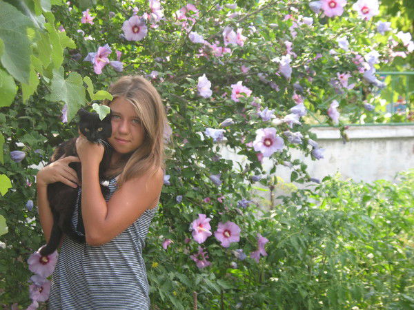 Лера Котенок