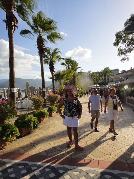 Любовь Влюбленная