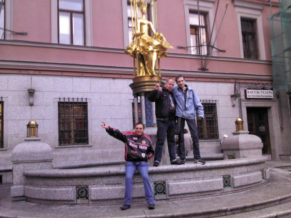 Александр Андрианов