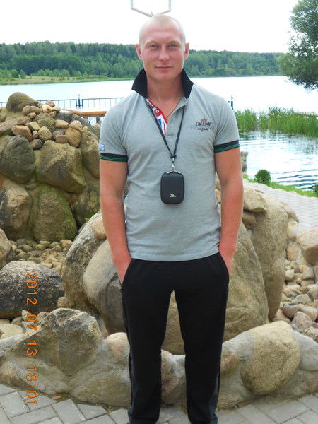 Александр Еленков