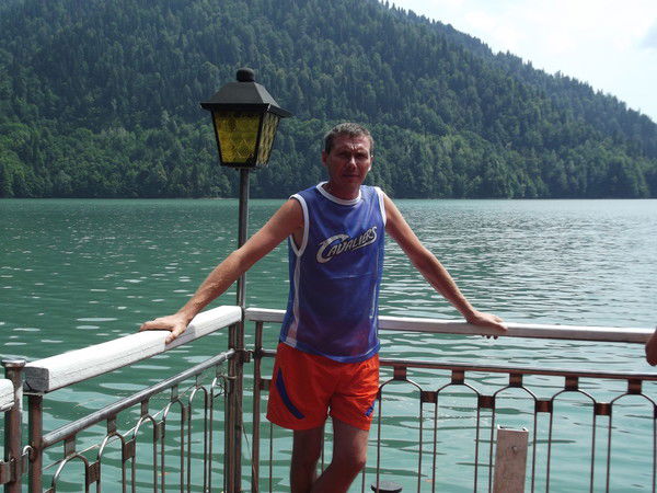 Алексей Лысенко