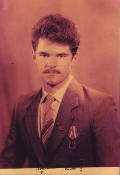 Андрей Гречкин