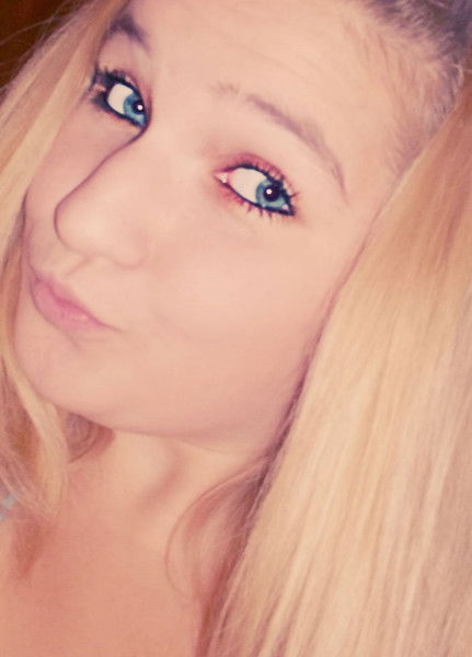 Олечка Жукова