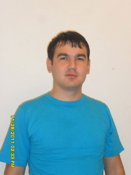 Фархад Бекназаров