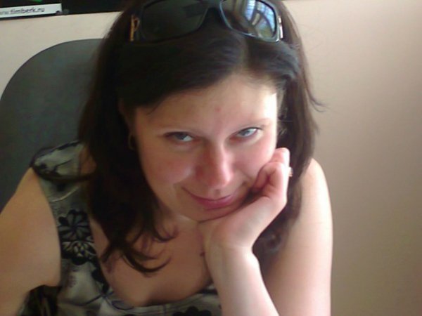 Анютка ........