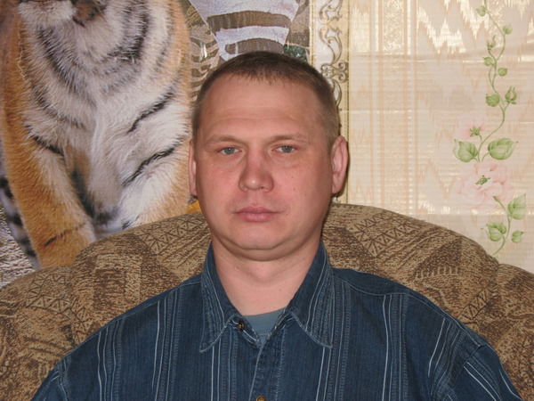 Евгений Белов