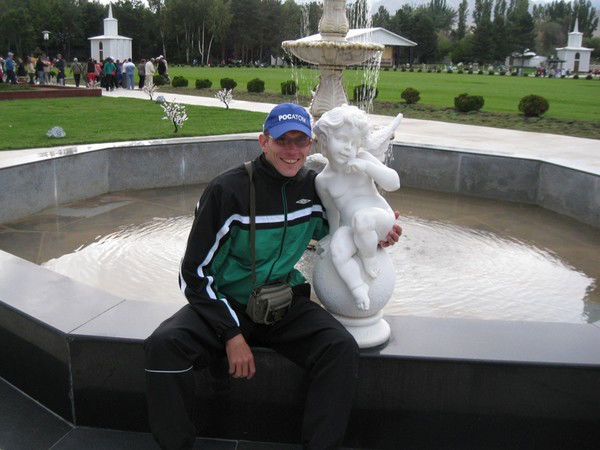 Олег Рахманов