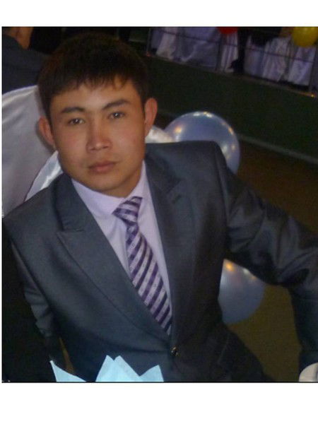 Медет Устенов