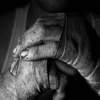 Роман Венец