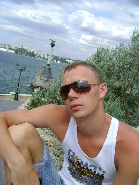 Антон Мовля