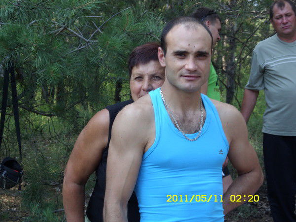 Саня Костенко