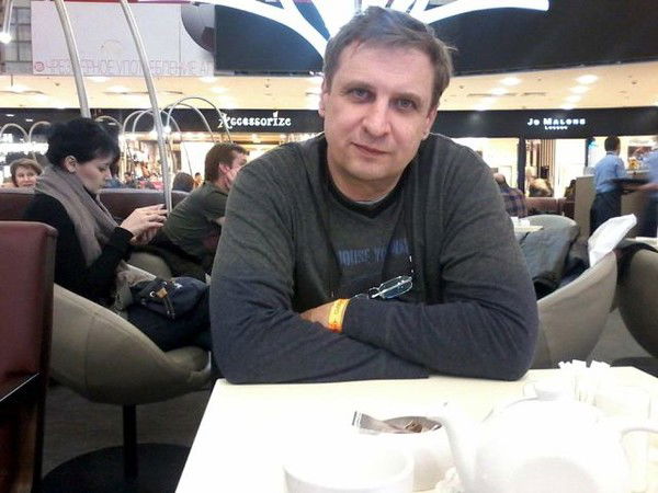 Александр Петров