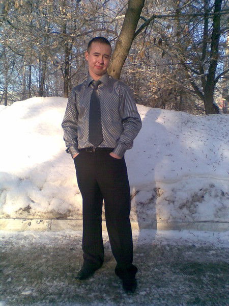 Дмитрий Белов