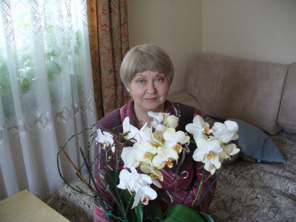 Елена Рожкова