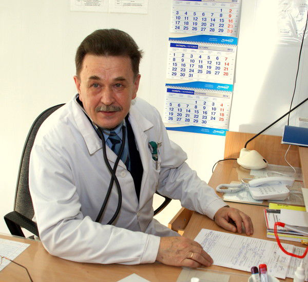 Александр Бубнов