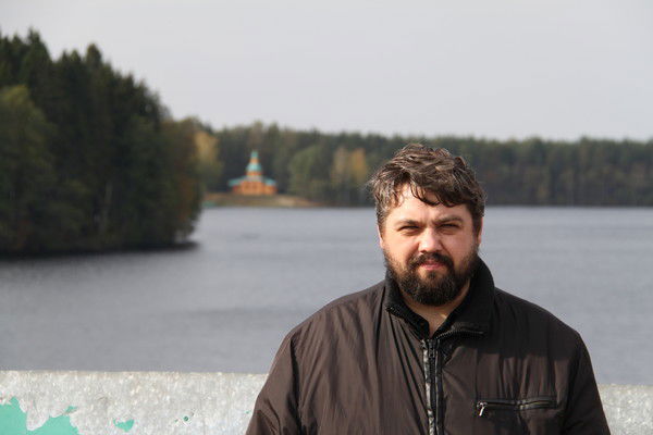 Евгений Рябов