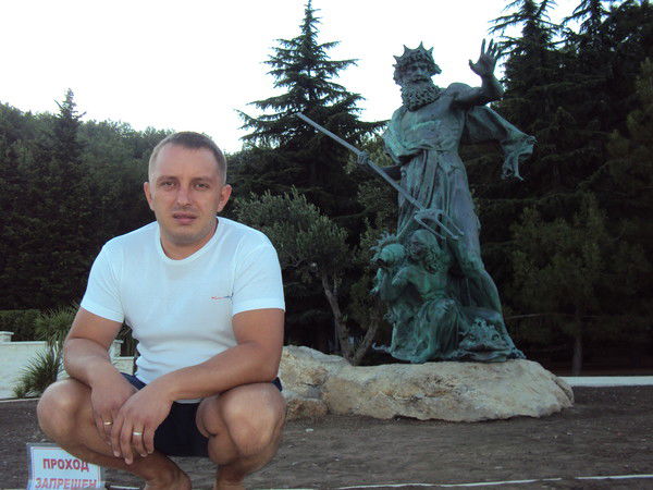 Виталий Магер