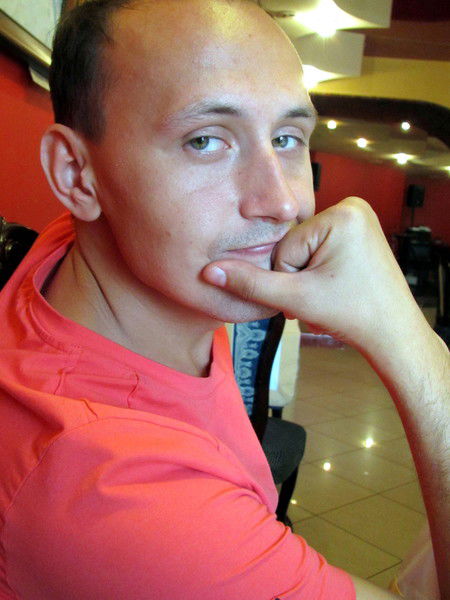 Денис Богданов