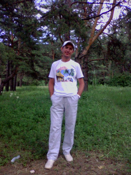 Андрей Латышев