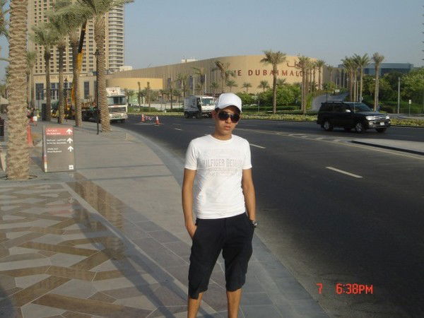 Алибек Есенов