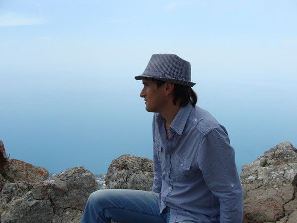 Неизвестно Неизвестно