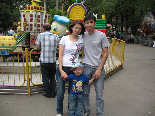 Назугум Арзиева