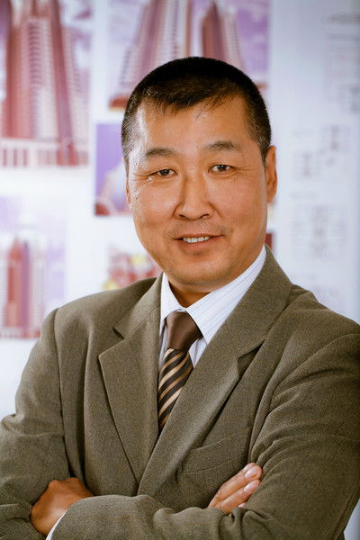 Владимир Огай