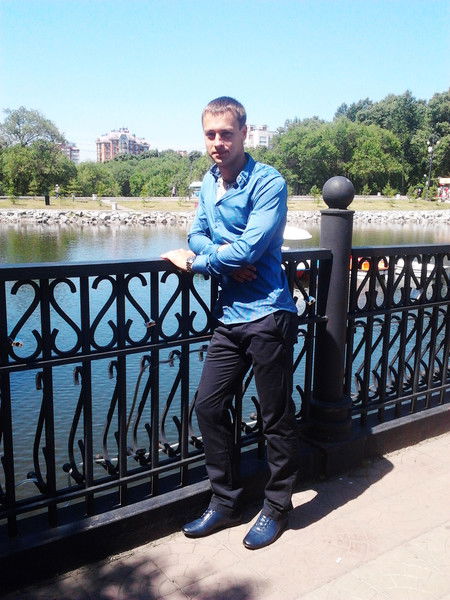 Макс Морозов